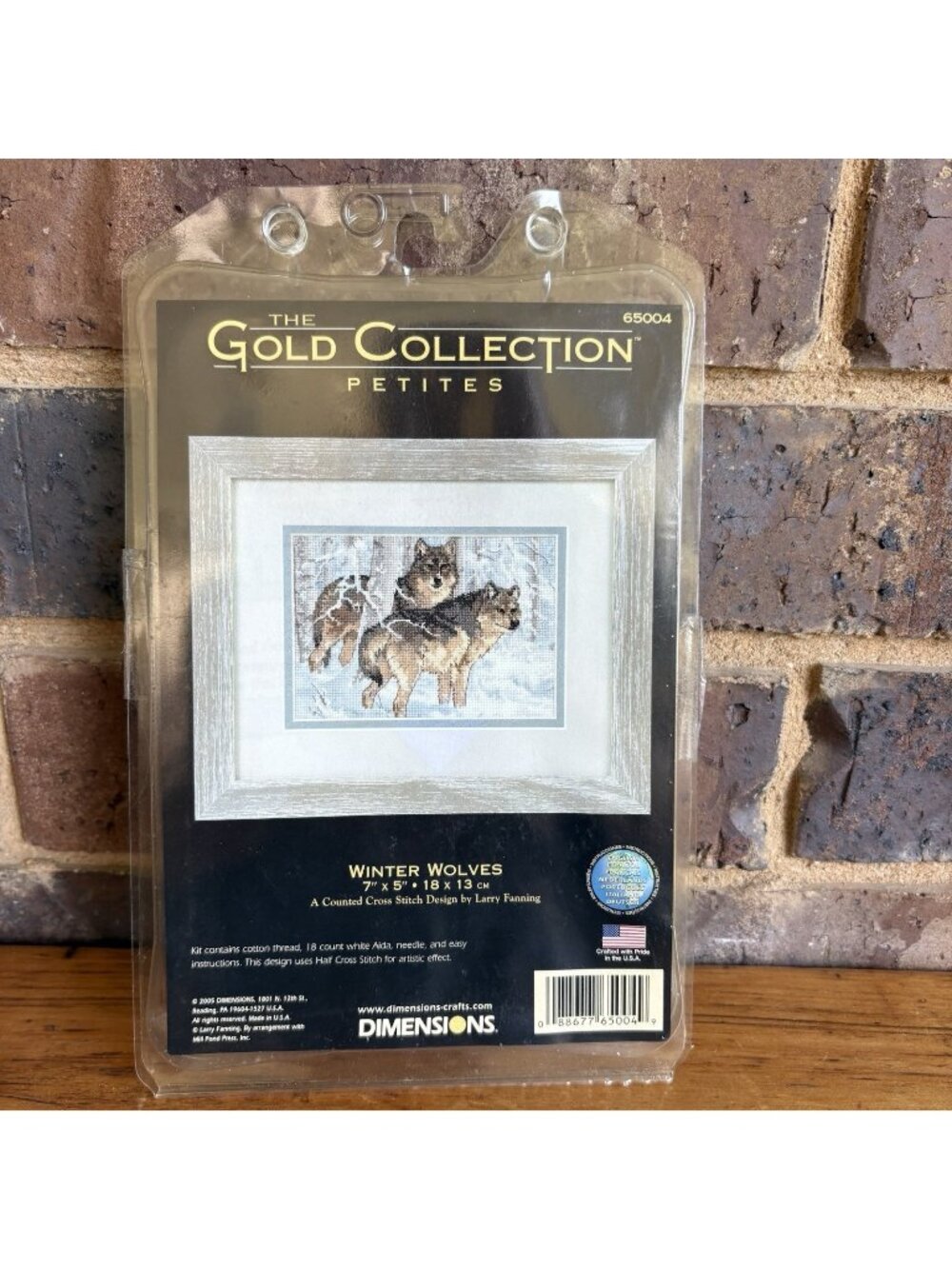Dimensions Gold Collection Petite Winter Wolves Cross Stitch Kit 7"x5" 65004